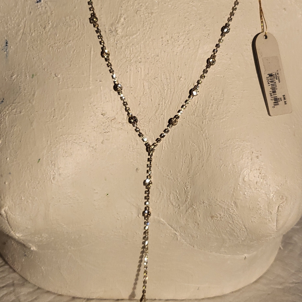 Nwt Relativity Elegant Silver Rhinestone Necklace For Women
